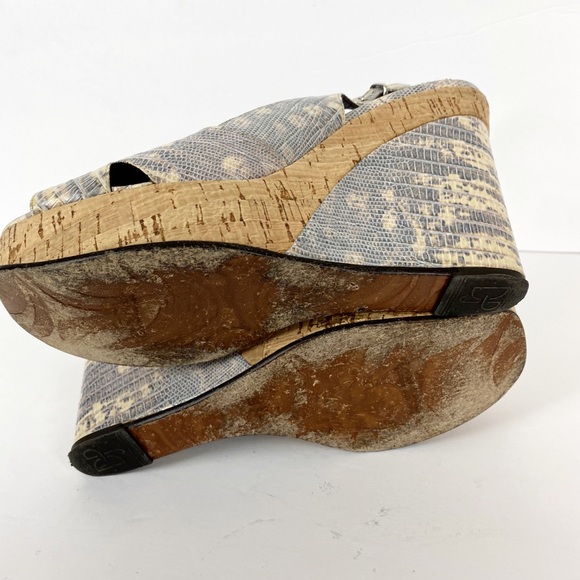 Donald J. Pliner Sacha Wedge Cork Slingback Sandal - Picture 13 of 14